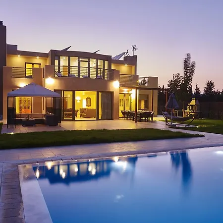 Vila Luxury Trapezia *
