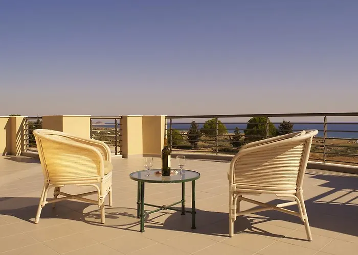 Luxury Trapezia * أفانتو
